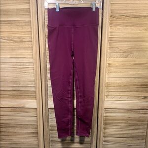 SculptKnit by Fabletics Burgundy High-Waisted Leggings Size M